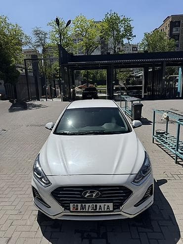 solaris 2016: Hyundai Sonata: 2018 г., 2 л, Автомат, Бензин, Седан — 2