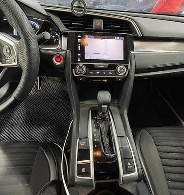 аренда honda: Honda Civic: 2017 г., 1.5 л, Вариатор, Бензин, Хэтчбэк — 7