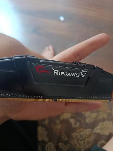 Стол компьютерлери жана комлектөөчүлөр: Оперативная память G.SKILL Ripjaws V, DDR4 - Модель комплекта — 2