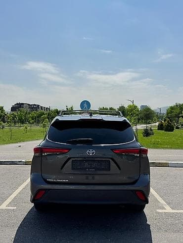 camry 50 xle: Toyota Highlander: 2020 г., 3.5 л, Автомат, Бензин, Кроссовер — 4