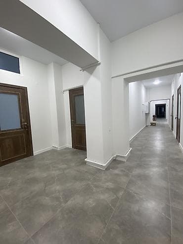 разный: Аренда офисов, 456 м², В жилом комплексе, 1 линия, С отдельным входом, С отдельным сан узлом — 9