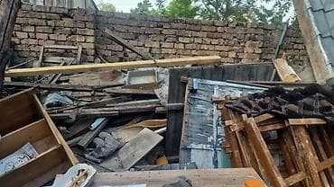 Лесо- и пиломатериалы: Продам очень дешево стройматериалы и древесные остатки после разборки — 1