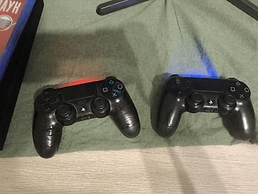 dji phantom: СЕЛ И ИГРАЕШЬ 🤤Игровой комплект PlayStation 4 два джойстика 🤕 фифа17 — 2