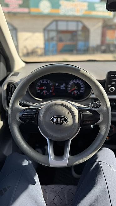lada vesta: Kia Picanto: 2018 г., Автомат, Бензин, Хэтчбэк — 2