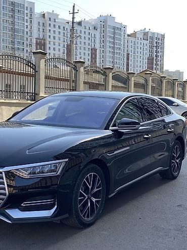bwb e34: BYD Qin: 2021 г., Автомат, Электромобиль, Седан — 2