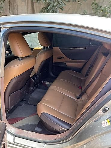 kia k2: Lexus ES: 2019 г., Гибрид, Седан — 5