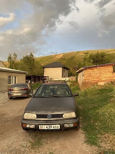 Транспорт: Volkswagen Golf: 1992 г., 1.8 л, Механика, Бензин, Хэтчбэк — 5