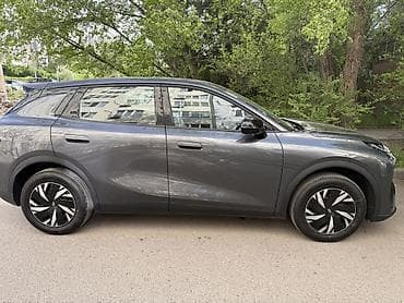 m5 e60: Changan Qiyuan Q05: 2026 г., Электромобиль, Кроссовер — 3