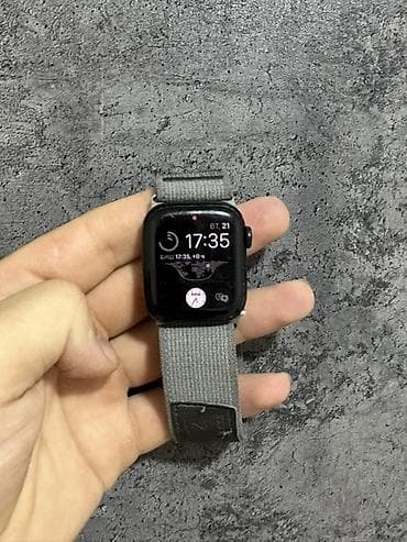 Apple Watch: Apple Watch 8 series 42mm Состояние аккумулятора 98% Цвет Midnight — 1