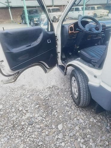 серви 2: Hyundai Porter: 2002 г., 2.6 л, Механика, Дизель — 4