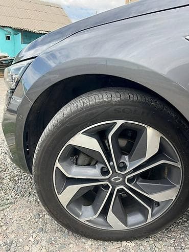 Renault SM6: 2019 г., 2 л, Автомат, Бензин, Седан — 7