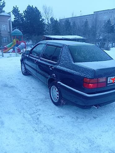 tlc 200: Volkswagen Vento: 1993 г., 1.8 л, Механика, Бензин, Седан — 10