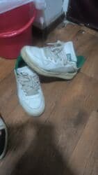 обувь больших размеров бишкек: Кроссовки размер 42. куртки много на зиму все в оригинале разгружаю — 5
