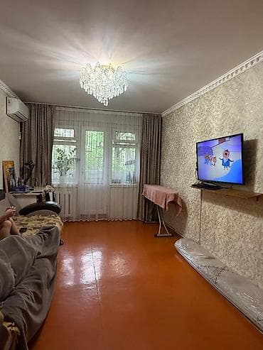 квартира 3 комнатные: 3 комнаты, 58 м², 104 серия, 1 этаж, Косметический ремонт — 9