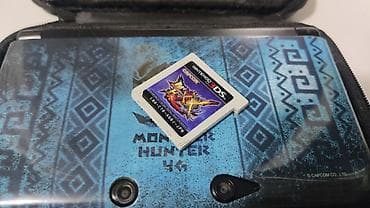 game console: 3DS LL (XL) японской ревизии, в переносном кейсе, с зашитным чехлом — 4