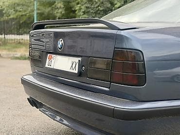 daf 2019: BMW 5 series: 1988 г., 3.2 л, Механика, Бензин, Седан — 4