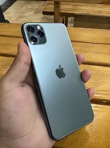 IPhone 11 Pro Max, Б/у, 64 ГБ, Matte Midnight Green, 72 %