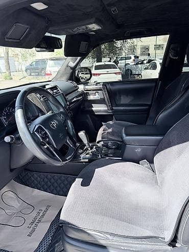 spark 7: Toyota 4Runner: 2019 г., 4 л, Автомат, Газ, Внедорожник — 5