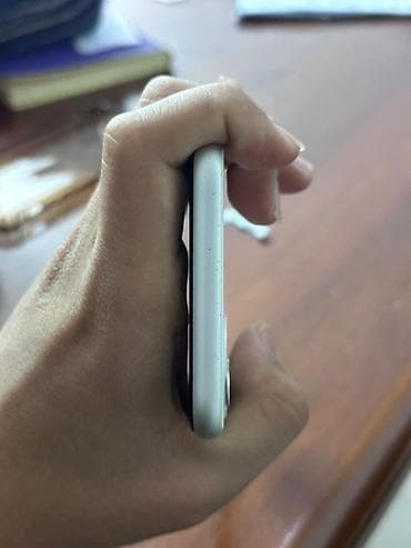 iphone xa: IPhone 11, Б/у, 128 ГБ, Белый, 74 % — 6