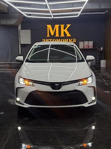 Унаа сатуу: Toyota Corolla: 2020 г., 1.8 л, Автомат, Гибрид, Седан — 2