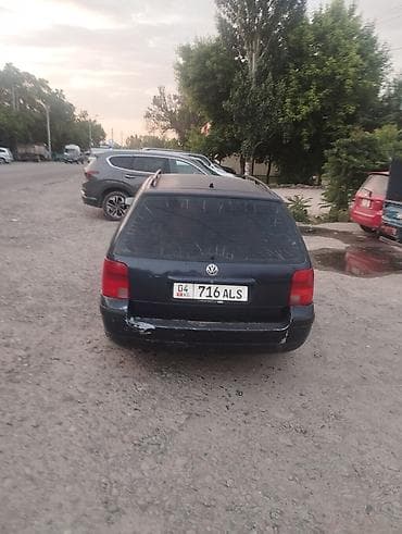 2000: Volkswagen Passat: 2000 г., Универсал — 2