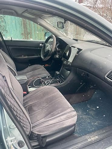 Honda Accord: 2004 г., Автомат, Бензин, Седан