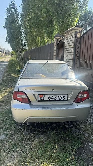 Транспорт: Daewoo Nexia: 2010 г., 1.6 л, Механика, Бензин, Седан — 4
