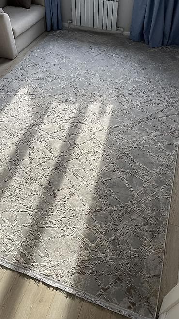 Килемдерди сатып алуу: Килем Колдонулган, 400 * 250, Түркия, Накталай эмес/накталай төлөм — 2