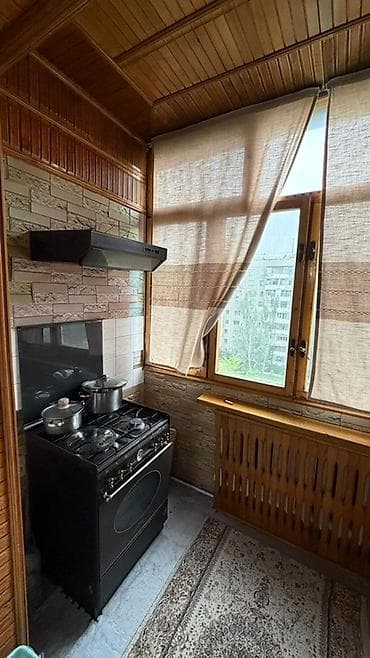 Батирлер: 3 бөлмө, 63 м², 106-серия, 7 кабат, Косметикалык ремонт — 1