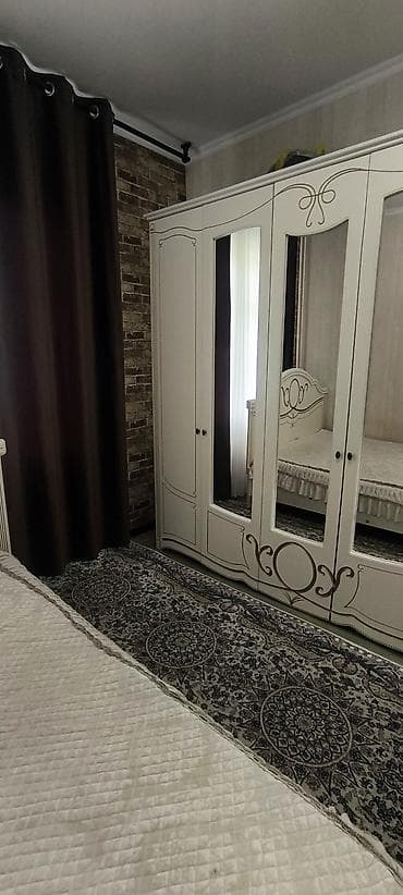 горам: 3 комнаты, 78 м², 105 серия, 3 этаж, Дизайнерский ремонт — 5