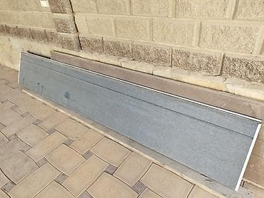 Продаю одну секцию от авто ворот длина 3.25, высота 0.5. Покупали — 1