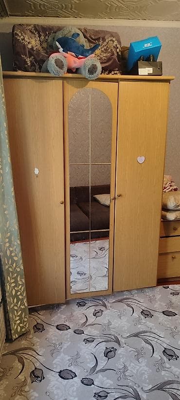 5 микрорайон: 25 м², С мебелью — 5