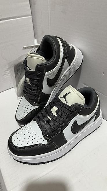 Мужские кроссовки, 35, 36, 37, Air Jordan, Новый, цвет - Черный — 1