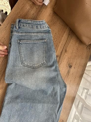 Джинсы: Джинсы из светло-голубого денима - Прямой крой, средняя посадка - — 4