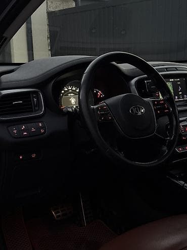 Продажа авто: Kia Sorento: 2019 г., 2.2 л, Автомат, Дизель, Кроссовер — 10