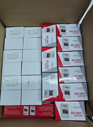 Цифровой регулятор температуры UTH-170, предназначенный для точного