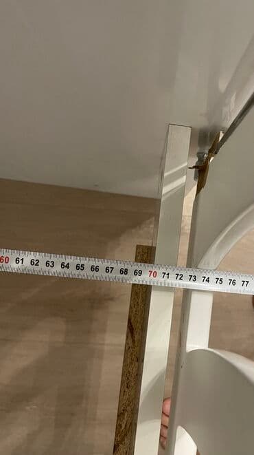 Промышленная химия: Продается детская кроватка цена 4000 сом матрасом длина 130 см ширина — 5