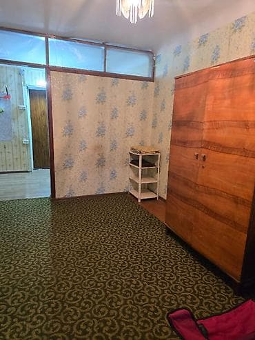 гостинку: 2 комнаты, 30 м², Гостиничный тип, Советская/Скрябина Гостиничный тип, 1 этаж, Требуется ремонт — 3