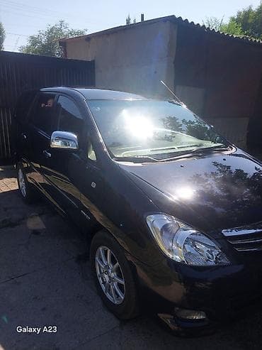 ижара авто ош: Toyota Innova: 2008 г., 2.7 л, Автомат, Бензин, Вэн/Минивэн — 3