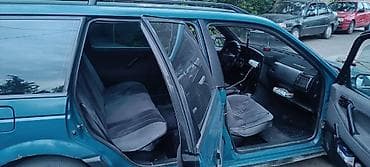 Унаа сатуу: Volkswagen Passat Variant: 1992 г., 1.8 л, Кол менен иштөөчү, Бензин, Универсал — 3