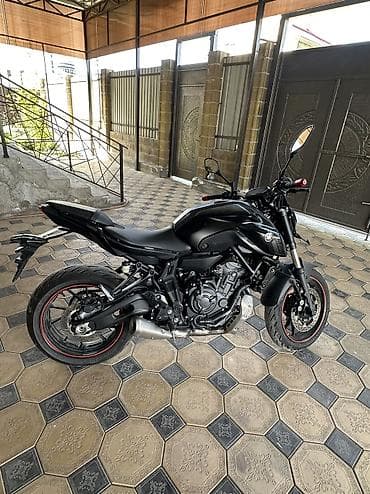 Yamaha, 680 куб. см, Бензин, Взрослый, Б/у