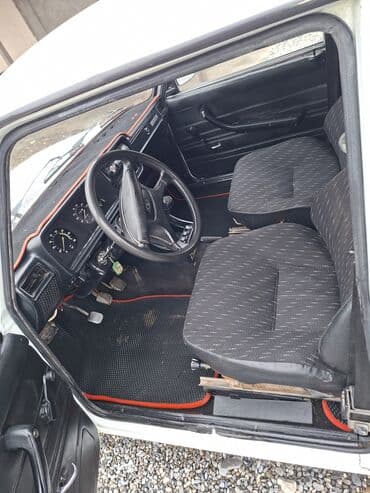 ВАЗ (ЛАДА): ВАЗ (ЛАДА) 2107: 2010 г., Механика, Бензин, Седан — 6