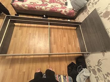 кровать взрослая: Односпальная кровать с высоким изголовьем - Размер спального места — 3