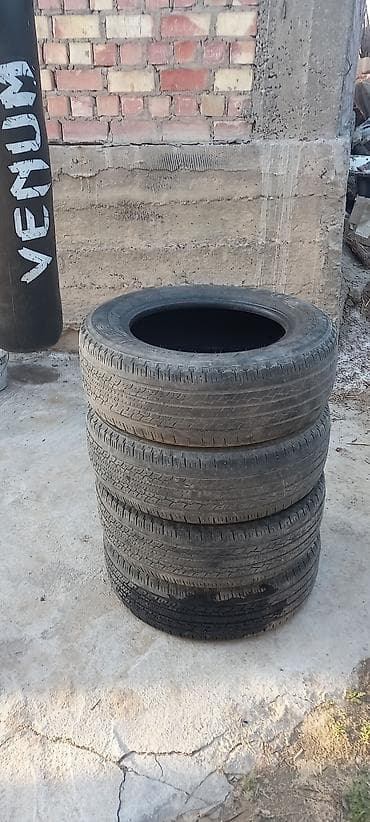 r17 215: Комплект автомобильных шин (4 шт.) - Размер: 215/65 R16 (указано на — 1