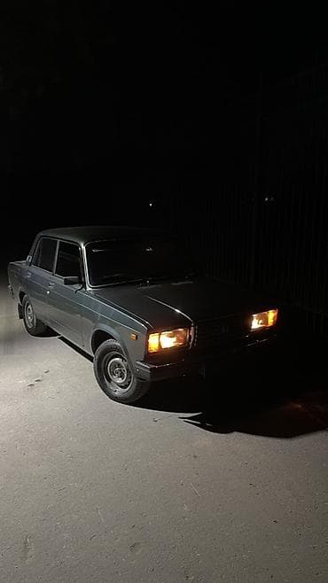 ВАЗ (ЛАДА) 2107: 2010 г., 1.6 л, Ручные, Бензин, Седан at lalafo.kg ВАЗ (ЛАДА) 2107: 2010 г., 1.6 л, Ручные, Бензин, Седан