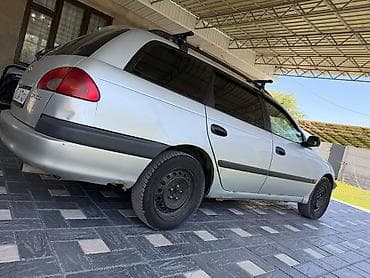 Toyota Avensis: 1999 г., 1.8 л, Механика, Бензин, Универсал — 5