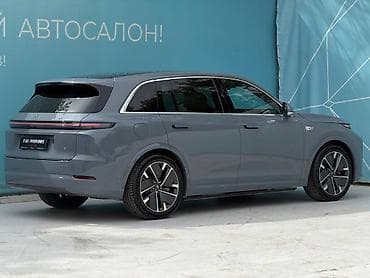 Lixiang: Lixiang L7: 2025 г., 1.5 л, Автомат, Гибрид, Кроссовер — 7