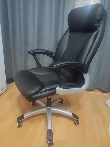 Офис креслолору: Продаю кресло с высокой спинкой. Кресло в отличном состоянии без — 2