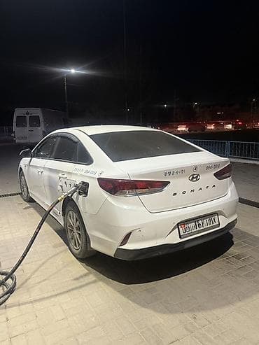 hyunda: Hyundai Sonata: 2019 г., 2 л, Автомат, Газ, Седан — 4