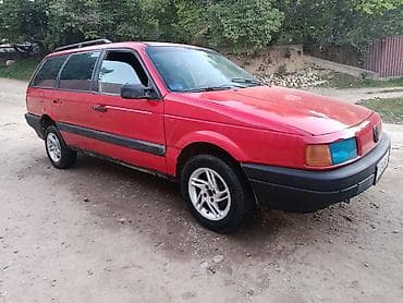 Volkswagen Passat Variant: 1990 г., Механика, Универсал — 2